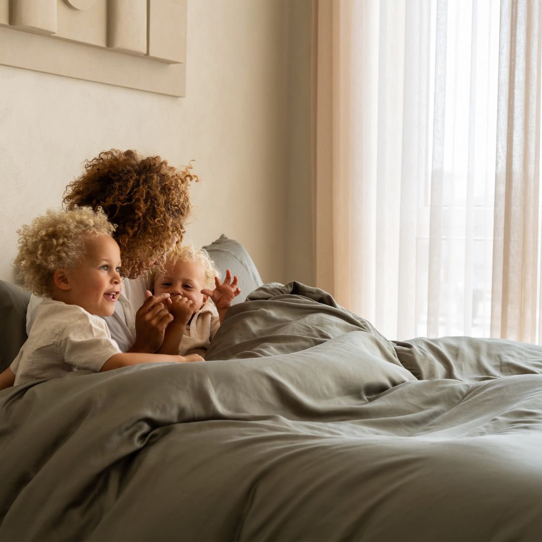 Cotton satin vs. percale: Which bed linen is right for you?