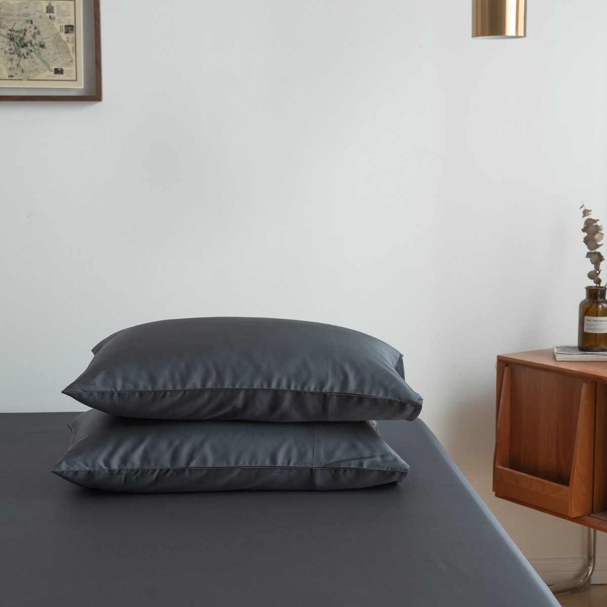 Single Space Blue bamboo pillowcase